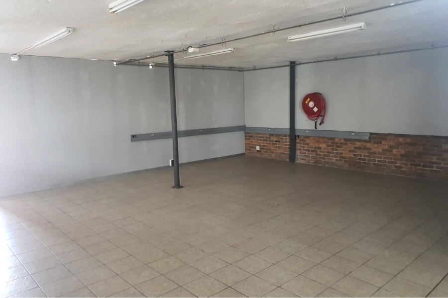 Commercial Property for Sale in Fairview Eastern Cape